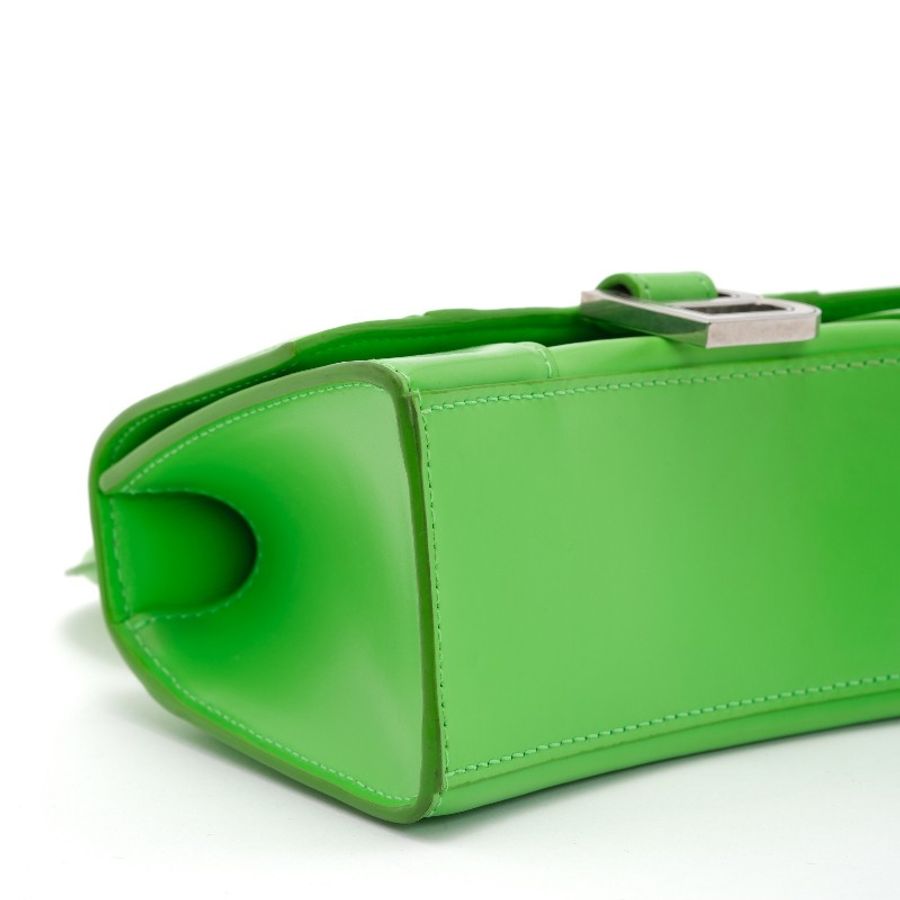 9成新 Balenciaga – Green Smooth Calfskin Leather XS Hourglass Bag
SC10818(思英turauth)-6