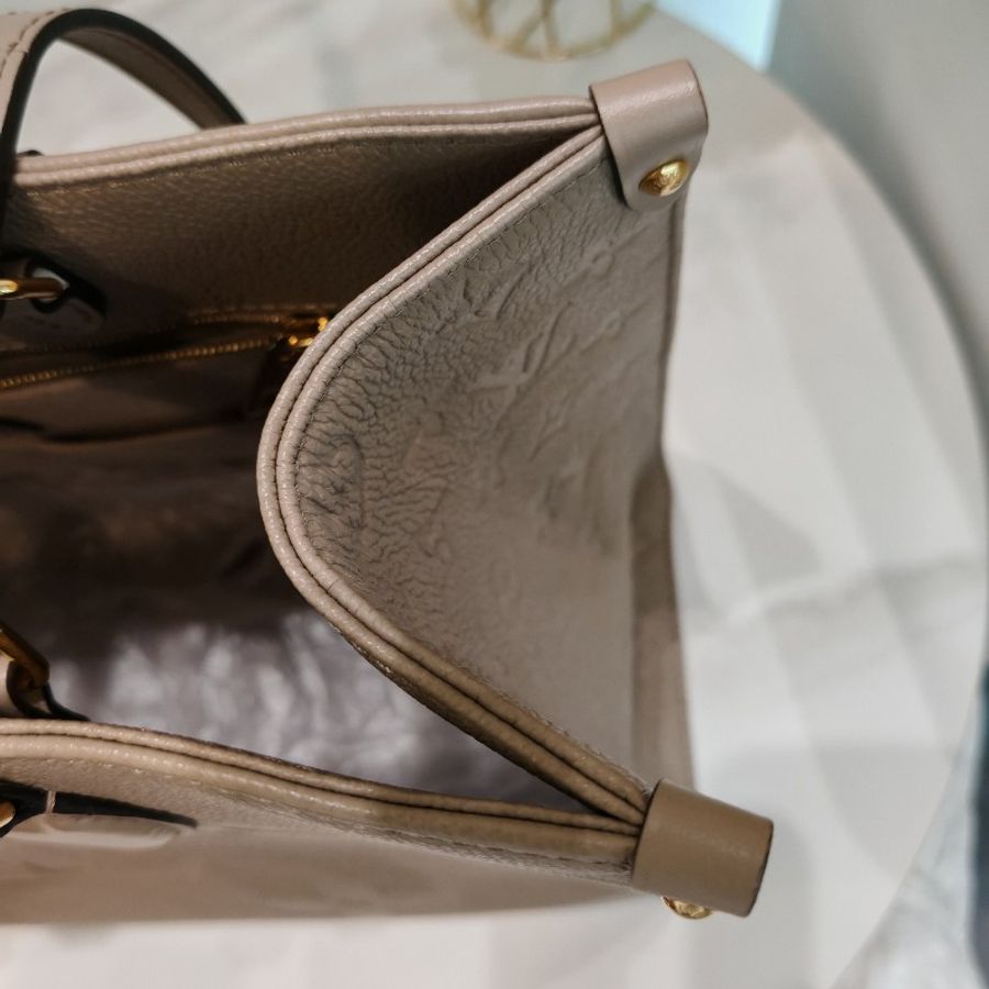 Lv on the go mm-10