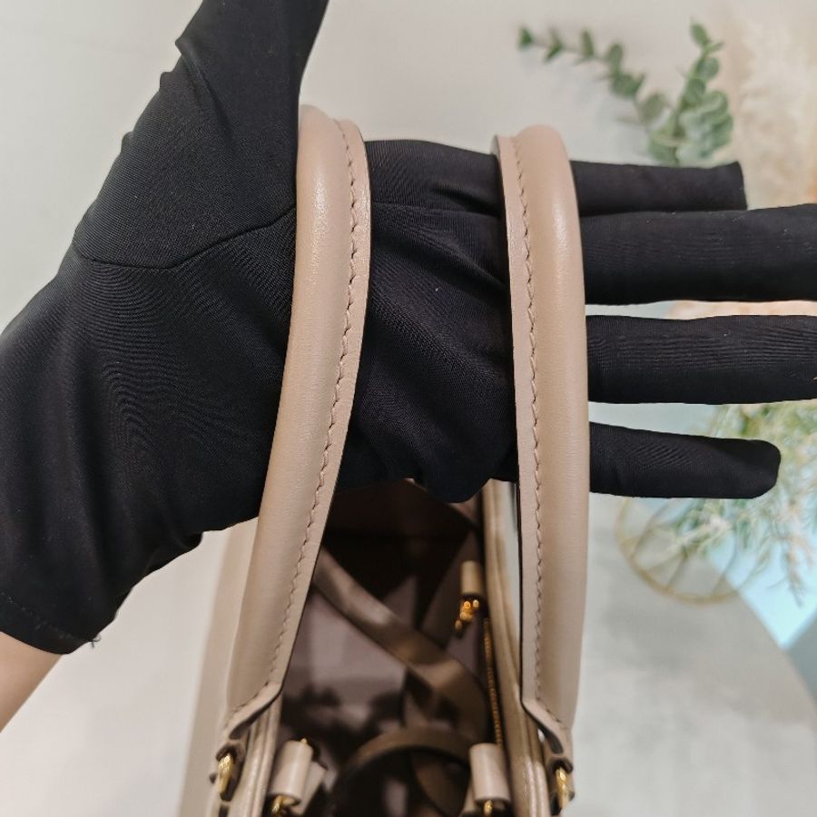 Lv on the go mm-18