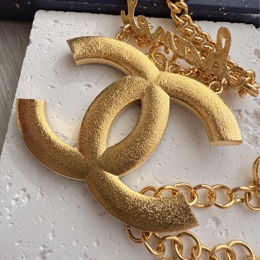 CHANEL 黑色雙C星星字母長項鍊-6
