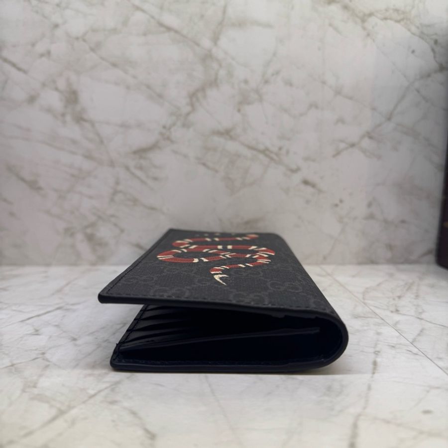 GUCCI PVC 珊瑚蛇滿版黑灰LOGO對開長夾-3