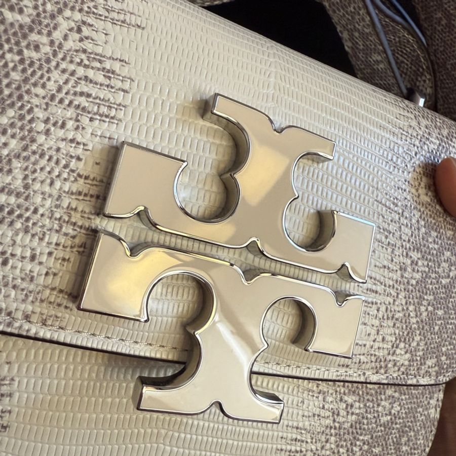 Toryburch Eleanor 小號蜥蜴紋喜馬拉雅單肩包-3