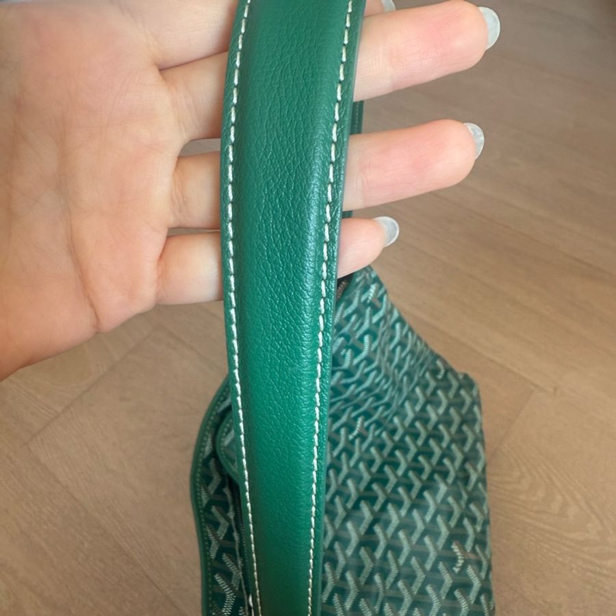 Goyard Hobo Bag-11