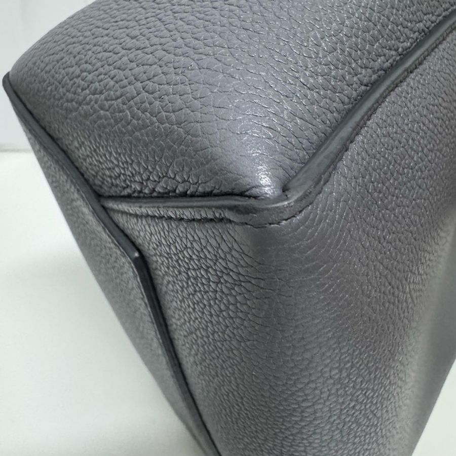 Celine / 賽琳 Sangle灰色小號水桶-8