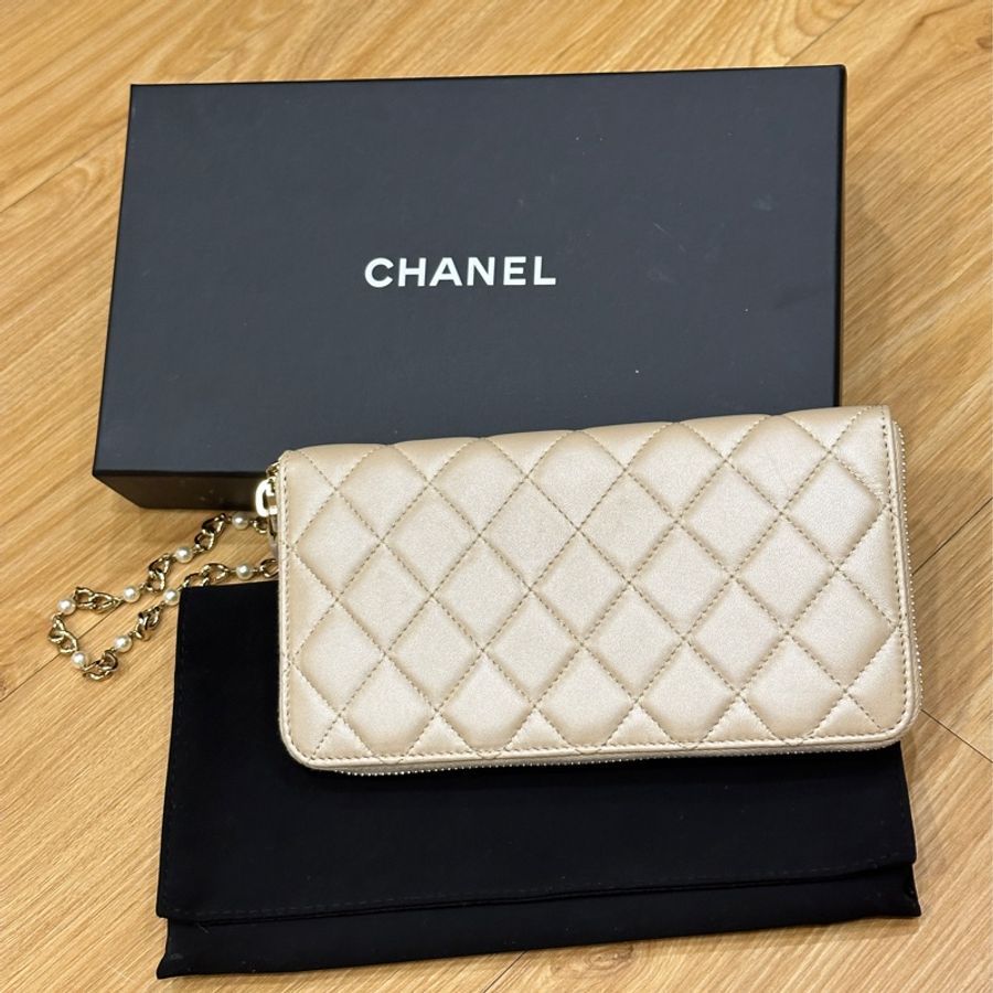 新年發財 錢包🧧CHANEL 香奈兒 香檳金 小羊皮 珍珠鏈條 拉鍊長夾 喜歡來議價❤️-8