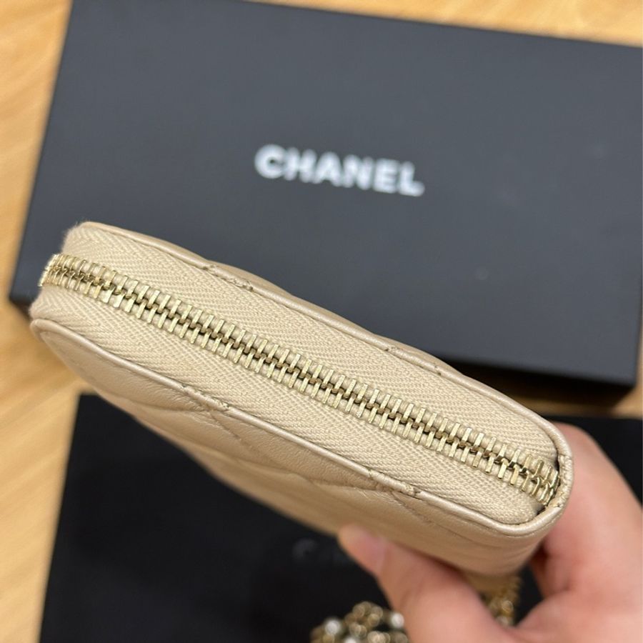 新年發財 錢包🧧CHANEL 香奈兒 香檳金 小羊皮 珍珠鏈條 拉鍊長夾 喜歡來議價❤️-33