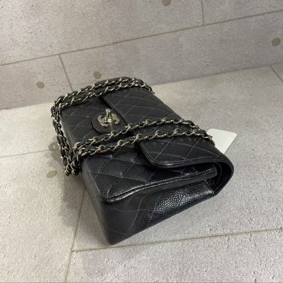 Chanel caviar 黑銀 CF23-3