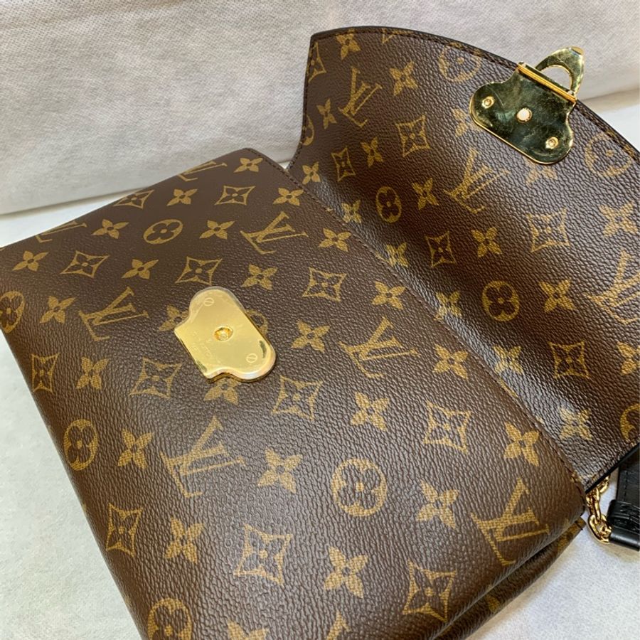 Louis Vuitton Saint Placide-12