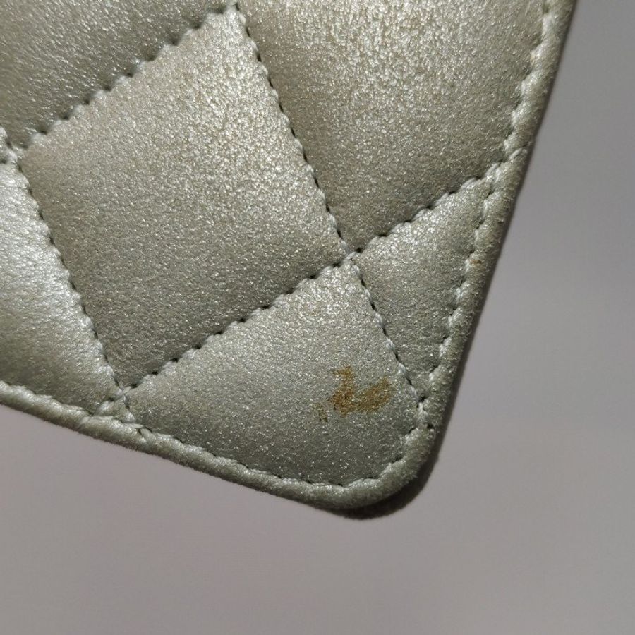 Chanel 磨砂皮 純色 菱格 絎縫 雙C 標識 錢包-13