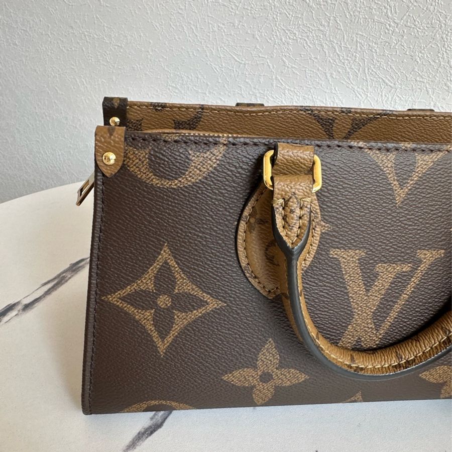lv on the go最新款 斜背包-1