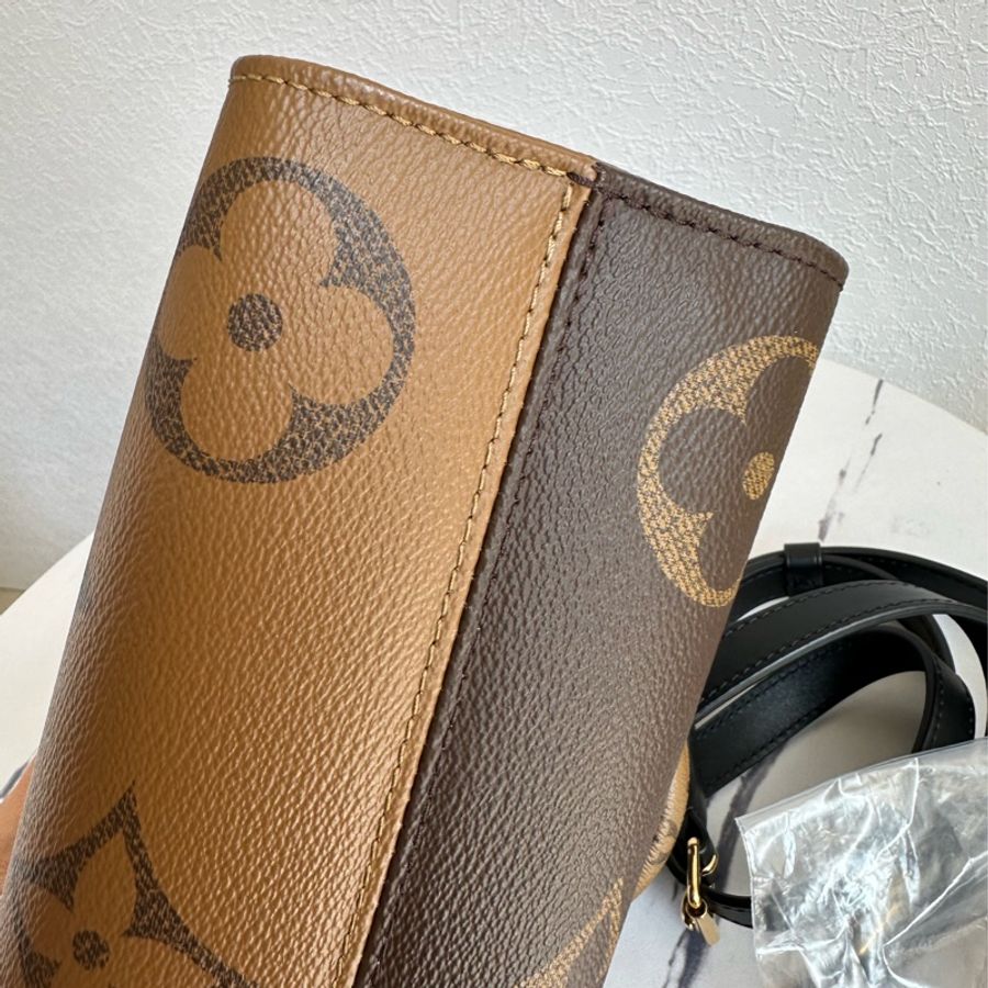 lv on the go最新款 斜背包-13