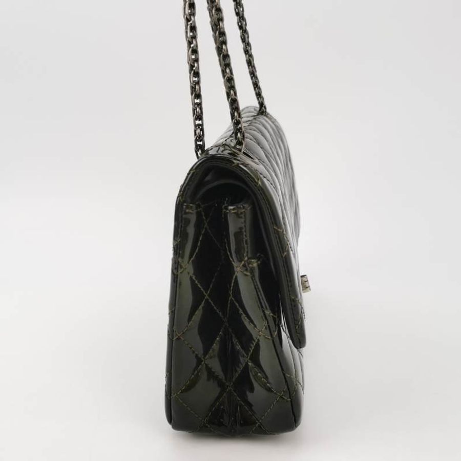 Chanel 2.55 Flag Bag 季節限定款 大號 漆皮 菱格 絎縫 長方形旋扣 單肩包-3