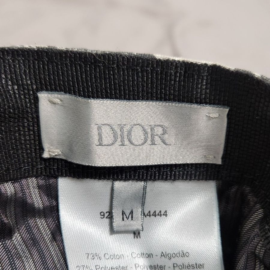 迪奧DIOR 紋繡工藝拼皮金屬釦鴨舌帽-3