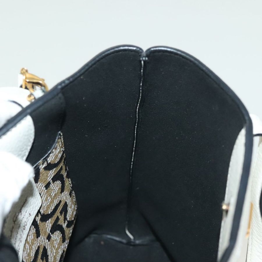 【日本直送】Salvatore Ferragamo Gancini 手提包 皮革 2way 白金 Auth 134826-18
