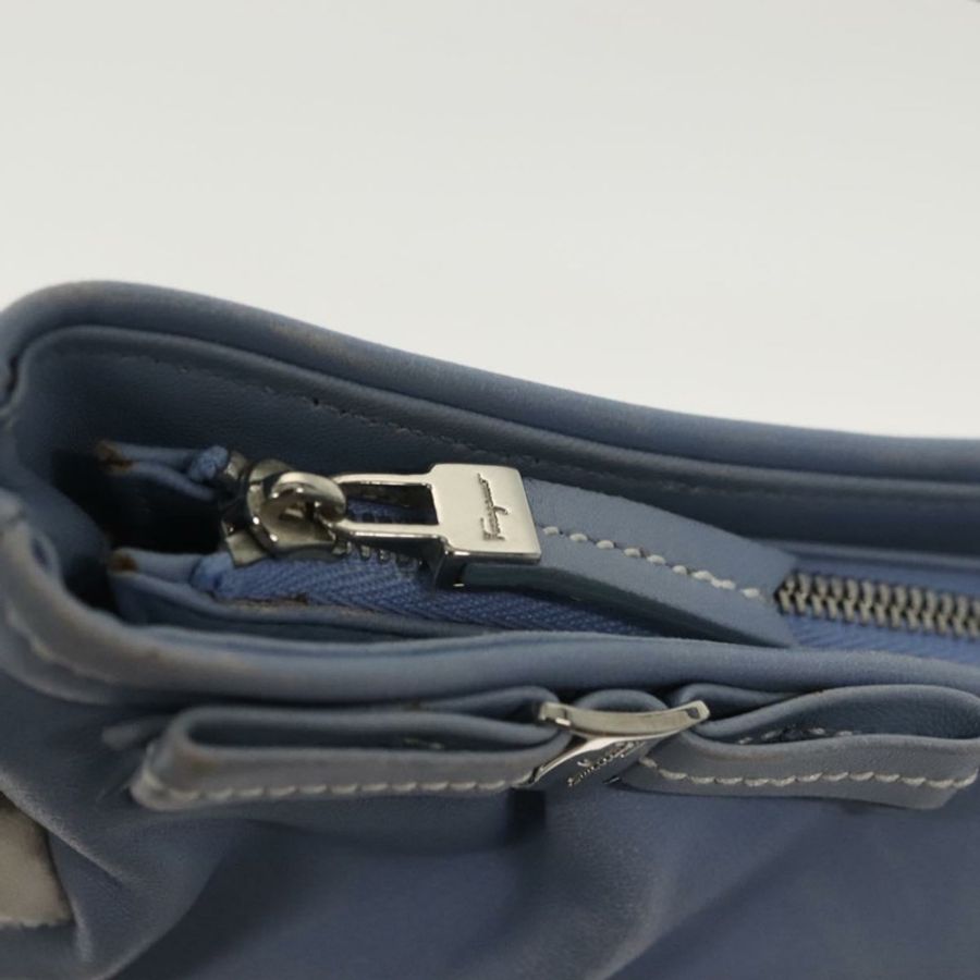 【日本直送】Salvatore Ferragamo Vala 肩背包 皮革 淺藍色 銀色 正品 137289-9