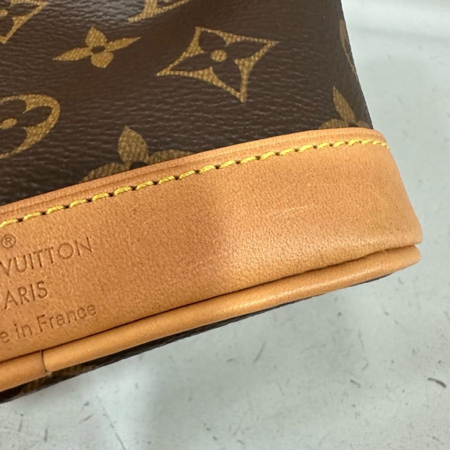 LV M81266 原花金釦 nano noe mini水桶包-11