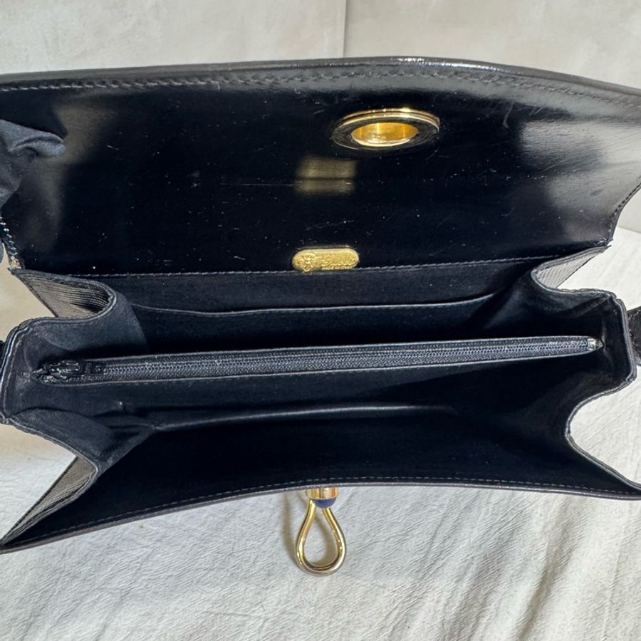 【赫蒂國際精品】 Gucci 古馳 黑色蜥蜴皮單肩包 vintage-9