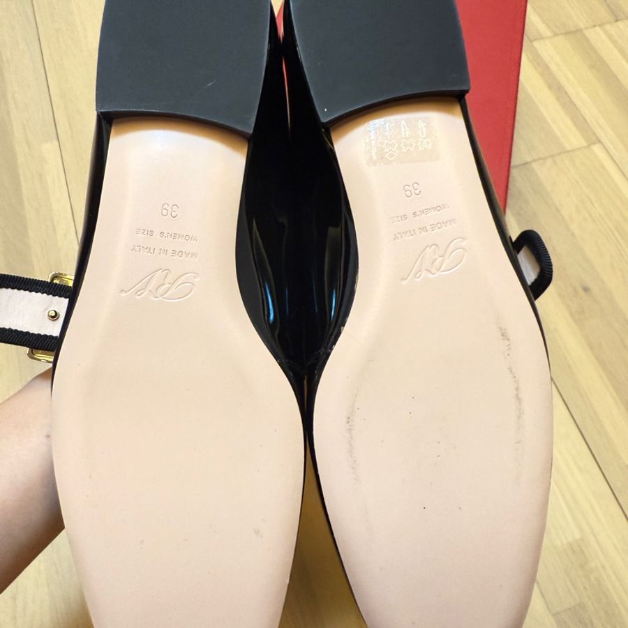 Roger Vivier 帶鑽Tres Viv 瑪莉珍鞋 低跟-4