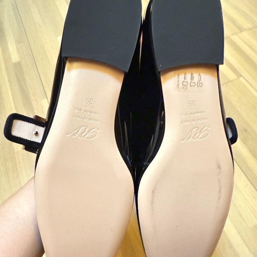 Roger Vivier 帶鑽Tres Viv 瑪莉珍鞋 低跟-5