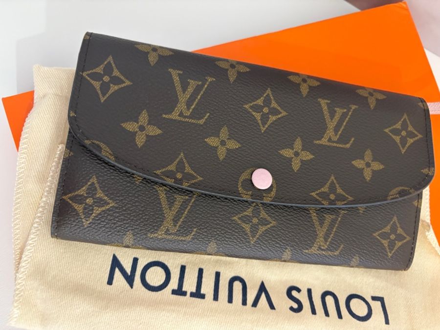 LV 老花豆豆長夾 尺寸19*12*2 閒置近新-2