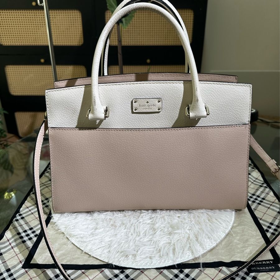 出清 Kate spade 拚色粉白斜背手提包-0