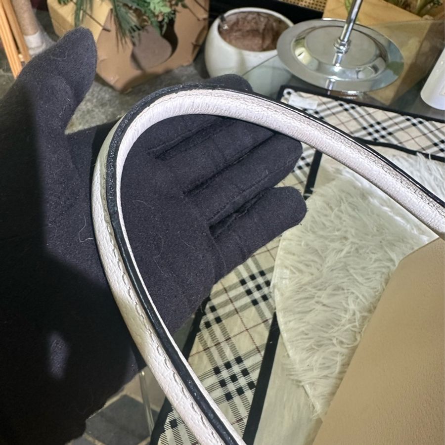 出清 Kate spade 拚色粉白斜背手提包-25