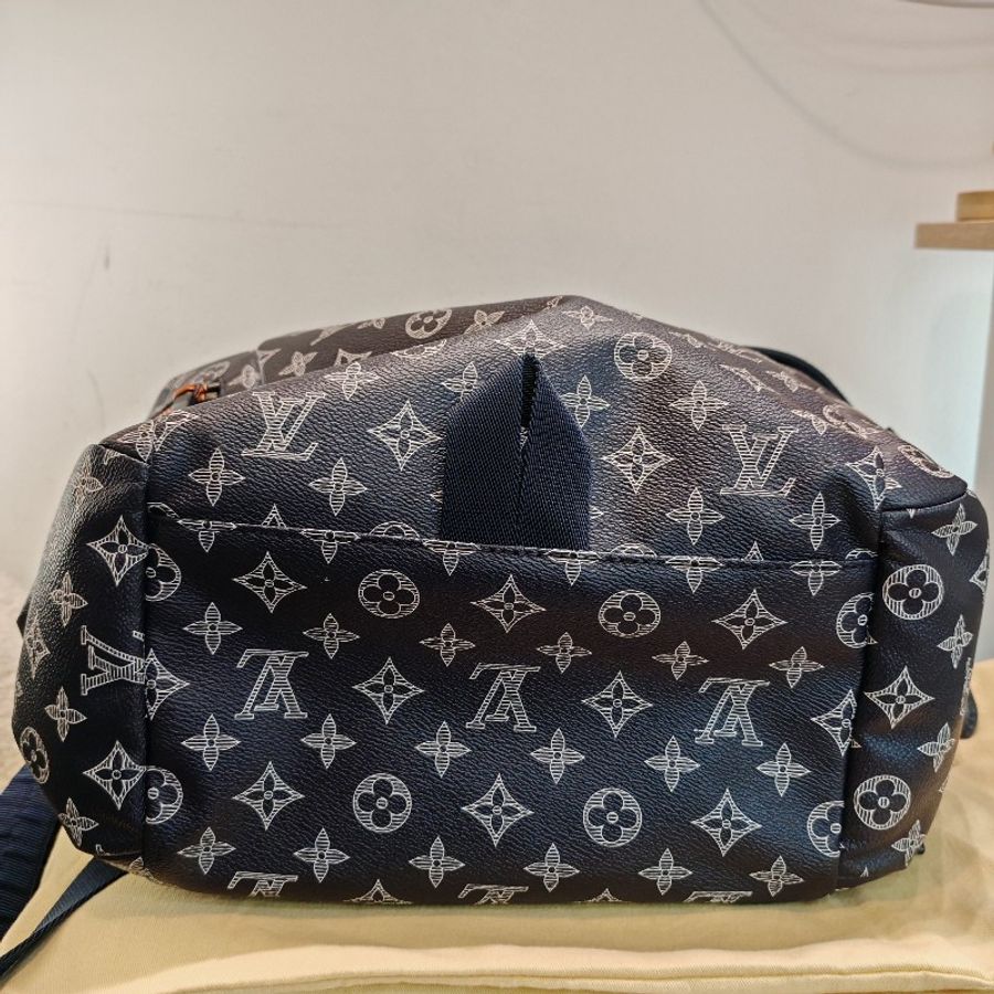 Louis Vuitto Monogram ink discovery backpack-4
