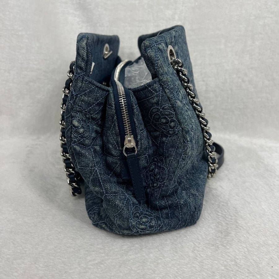Chanel Demin chain tote bag-2