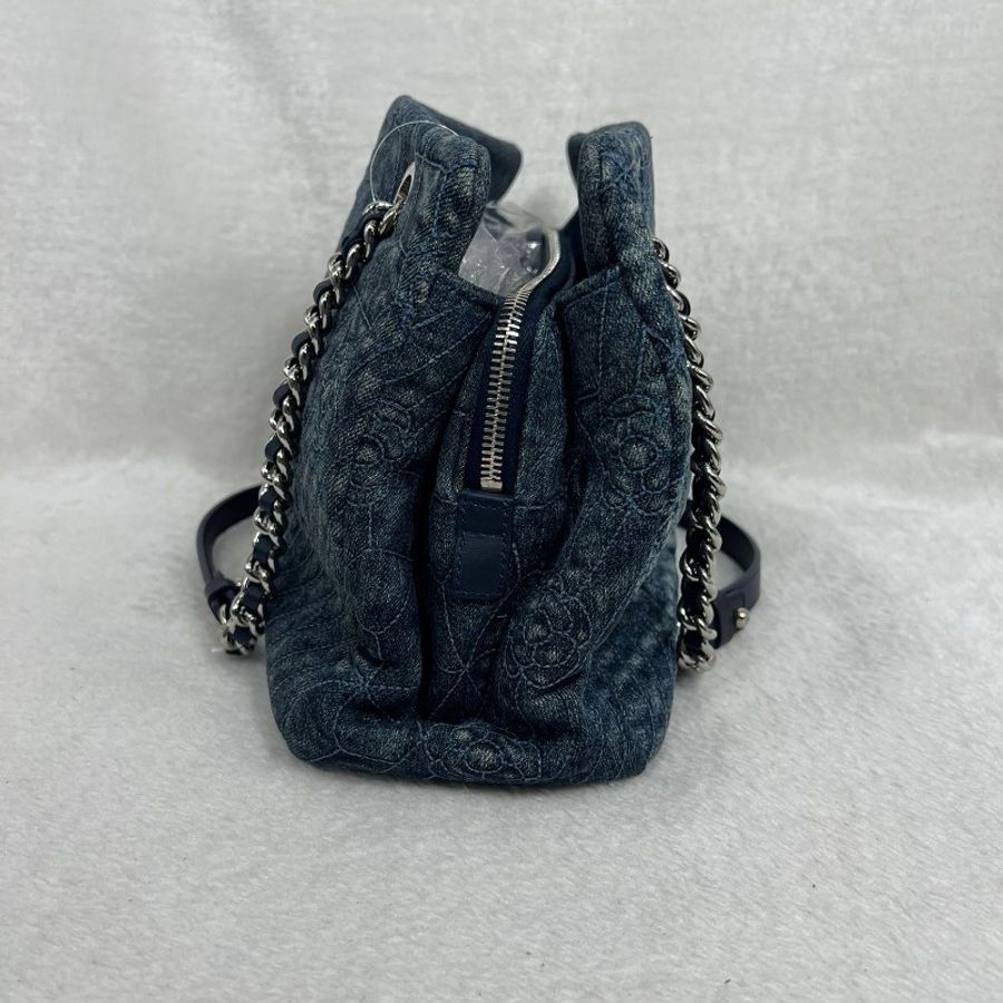 Chanel Demin chain tote bag-3