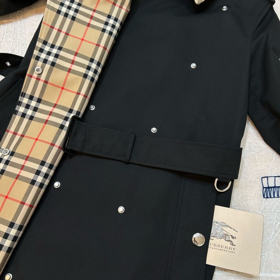 BURBERRY英國格紋翻領黑色風衣UK2-8