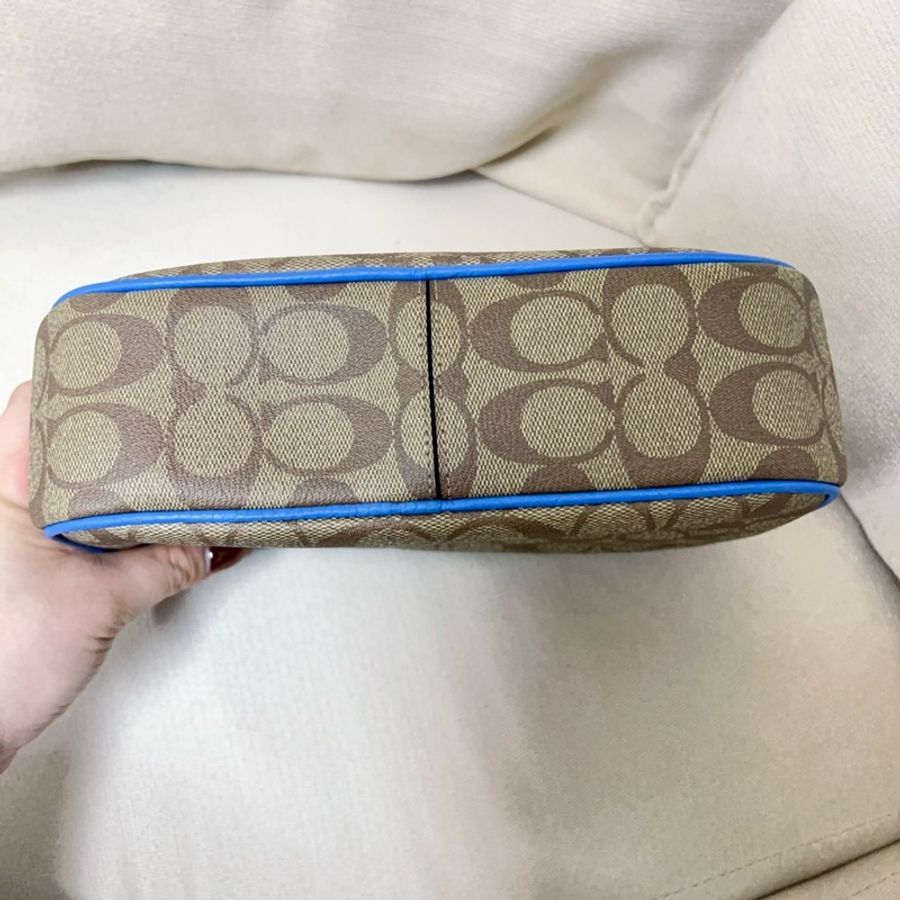 全新 COACH Jamie  寬背帶相機包-卡其藍 CJ582-4