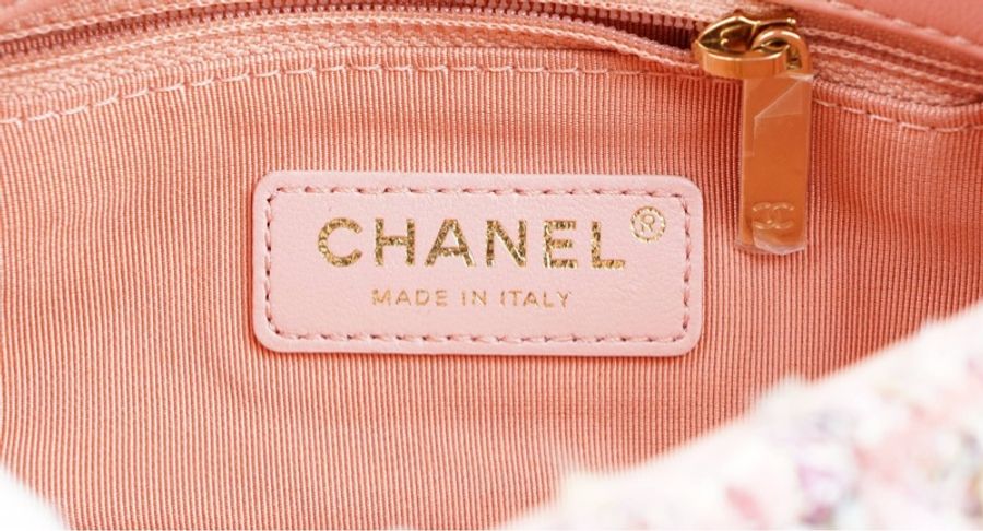 CHANEL-32
