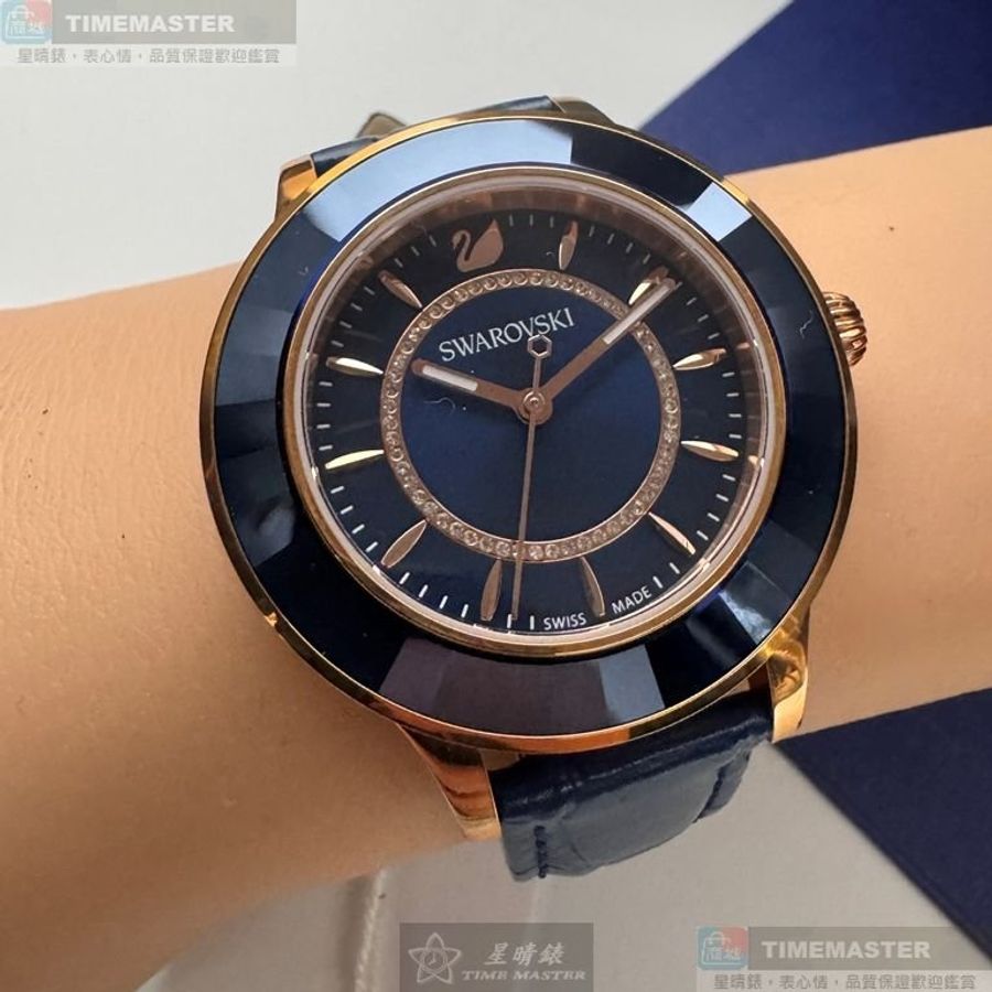 SWAROVSKI手錶,編號SW00033,40mm玫瑰金錶殼,寶藍錶帶款-3