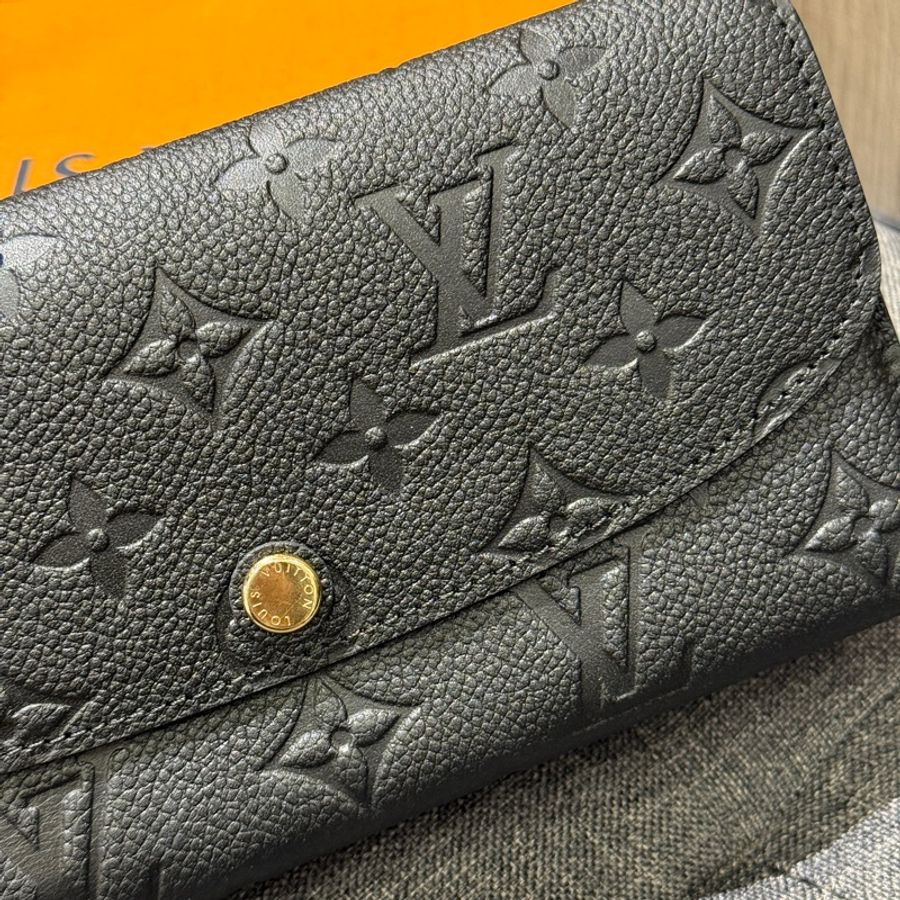全新LV Emilie 黑色壓紋牛皮拼米色內裏金釦開釦長夾 皮夾 M62369-5