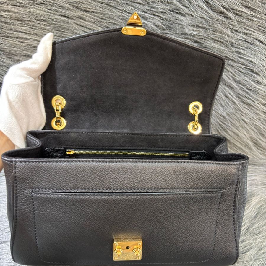 LV M48931 GERMAIN PM 黑色 牛皮 原花 壓紋 金鍊 肩背包 側背包 掀蓋包 下蓋包-21