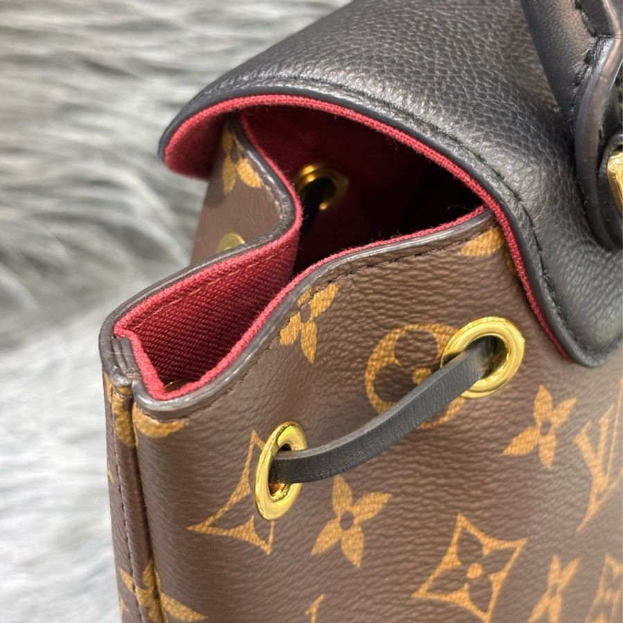 LV M45516 MONTSOURIS BB 黑 荔枝皮 原花 字紋 後背包 手提包 背包 肩背包 斜背包-12