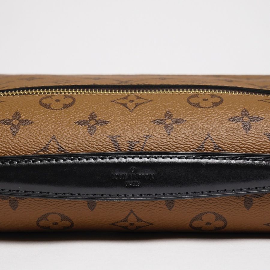 Louis Vuitton 經典Pochette M tis Monogram帆布手提斜背郵差包-2