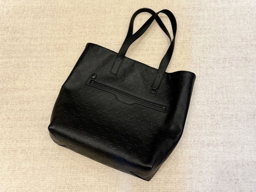 LV Excursion Tote 黑色皮革經典花紋托特包-0