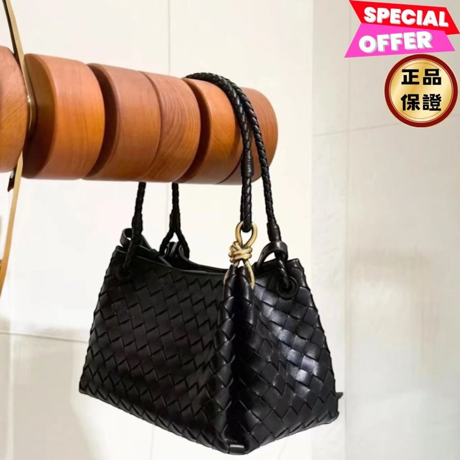 🎉新品好折扣✨Bottega Veneta 835921 Parachute 羊皮編織中款降落傘包 黑色-0