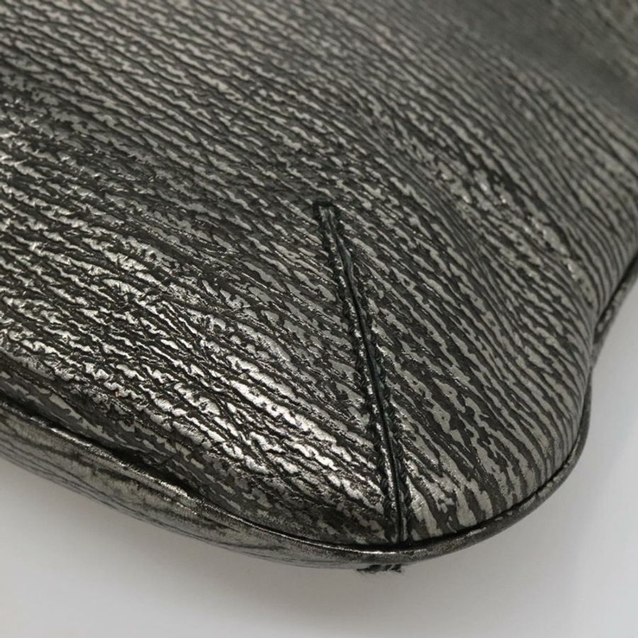 【日本直送】SAINT LAURENT Metropolis 銀色皮革單肩包 正品 am8965-8
