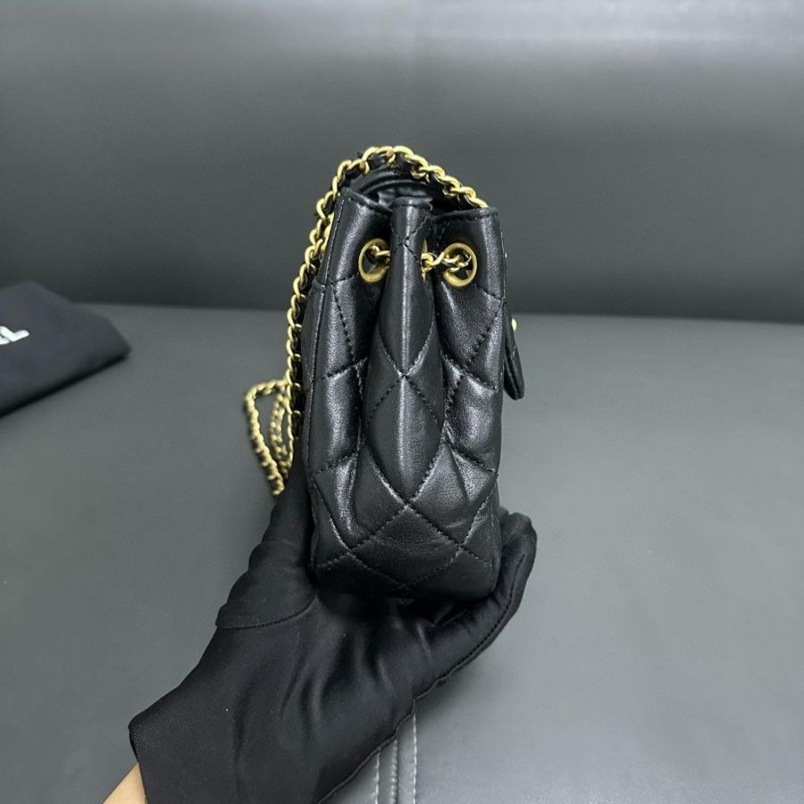 Chanel 24P 黑金羊皮hobo-8
