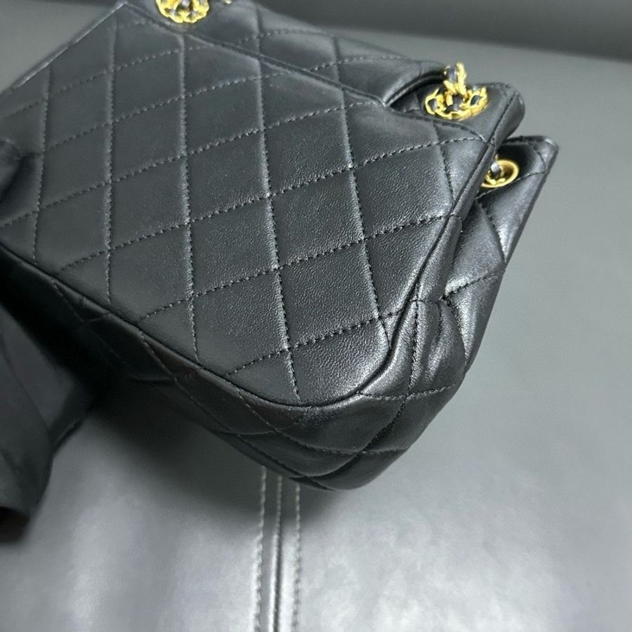 Chanel 24P 黑金羊皮hobo-13