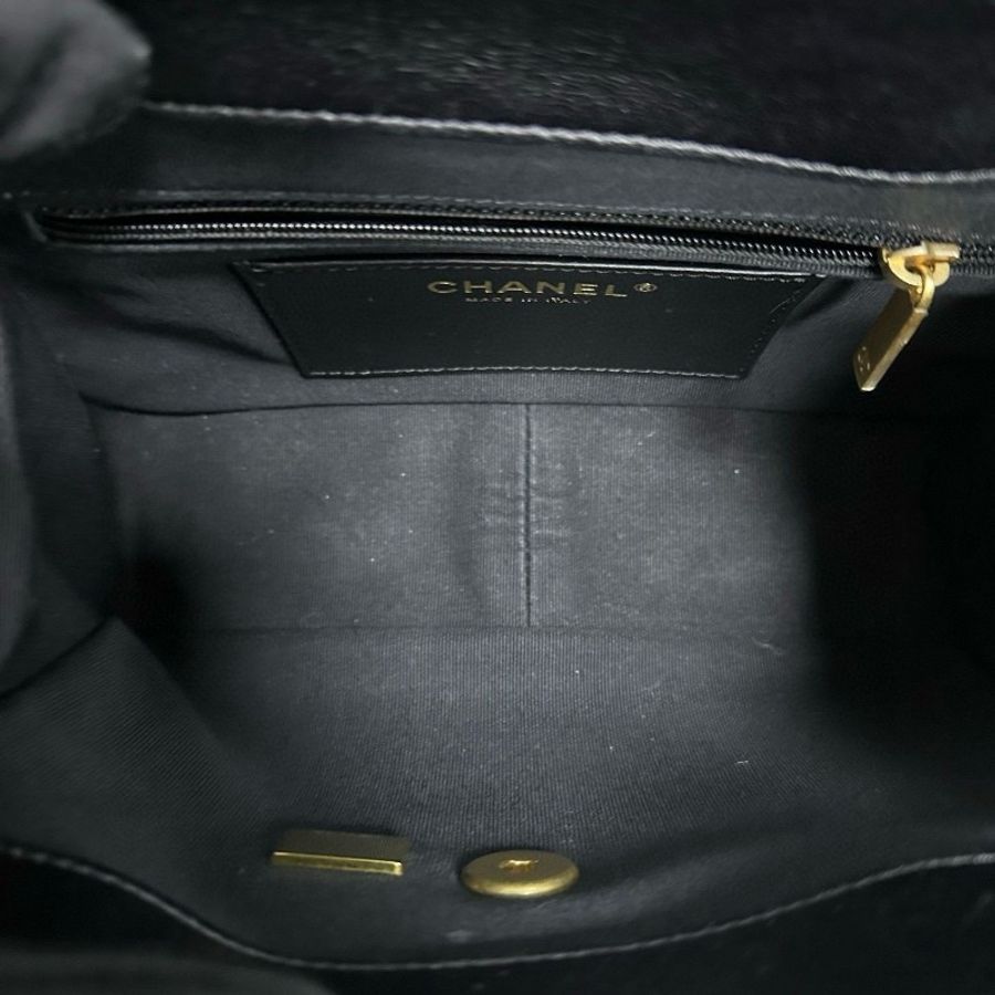Chanel 24P 黑金羊皮hobo-17