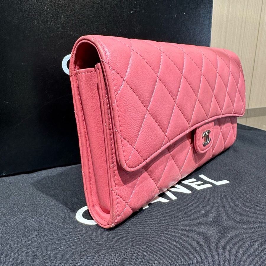 Chanel香奈兒經典款cf系列三折長款錢包粉色銀扣-11