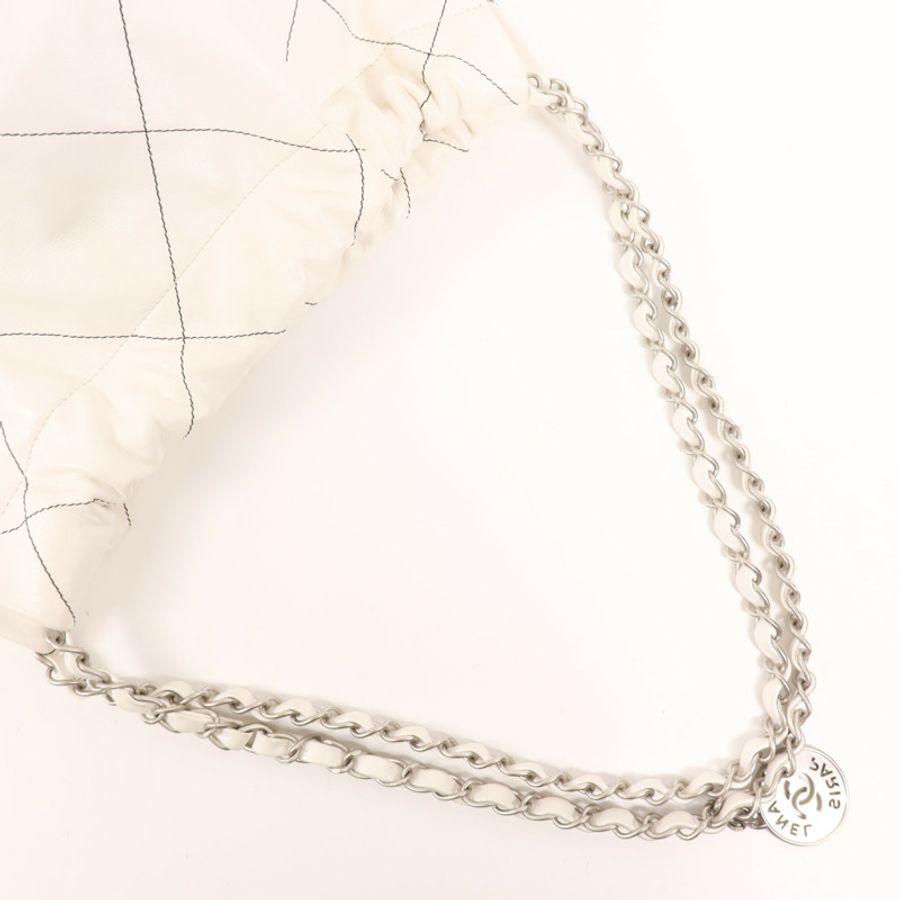 CHANEL 羊皮皮革Chanel 22 Small銀扣鏈帶肩背袋-7