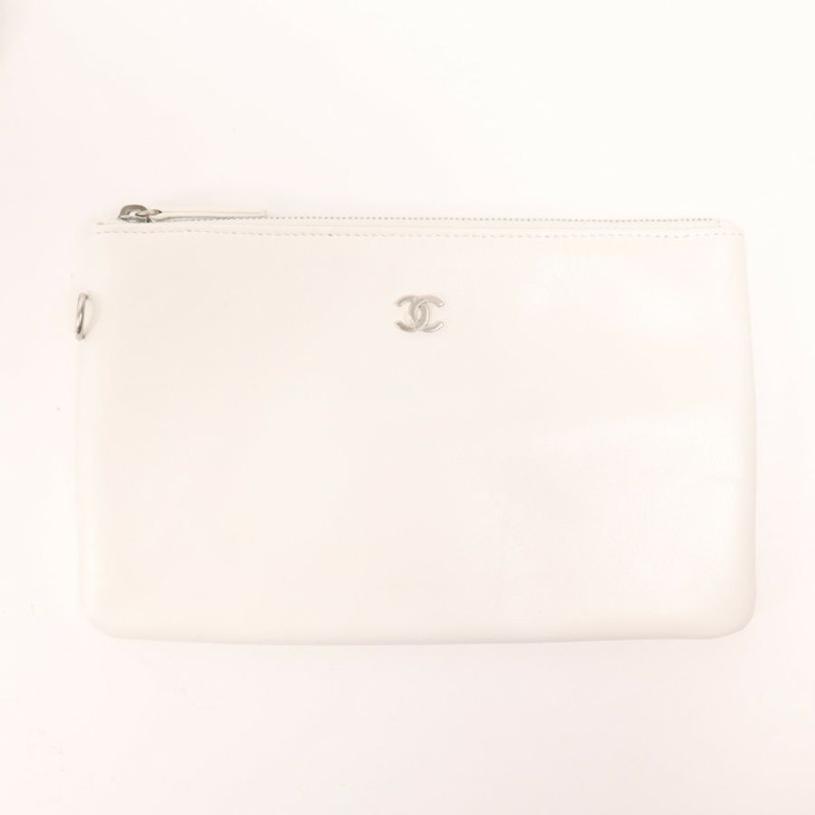 CHANEL 羊皮皮革Chanel 22 Small銀扣鏈帶肩背袋-14