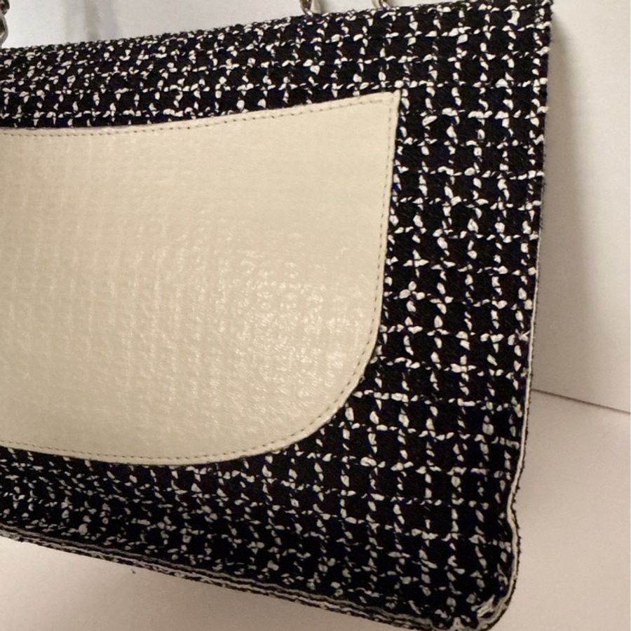 CHANEL CF30 黑白斜紋軟呢口蓋包鏈條包 30CM-8