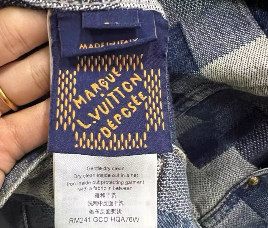 LV 菲董聯名24年春夏秀款馬賽克牛仔外套 54號 長69肩寬53胸圍130 全新帶吊牌塵袋-4