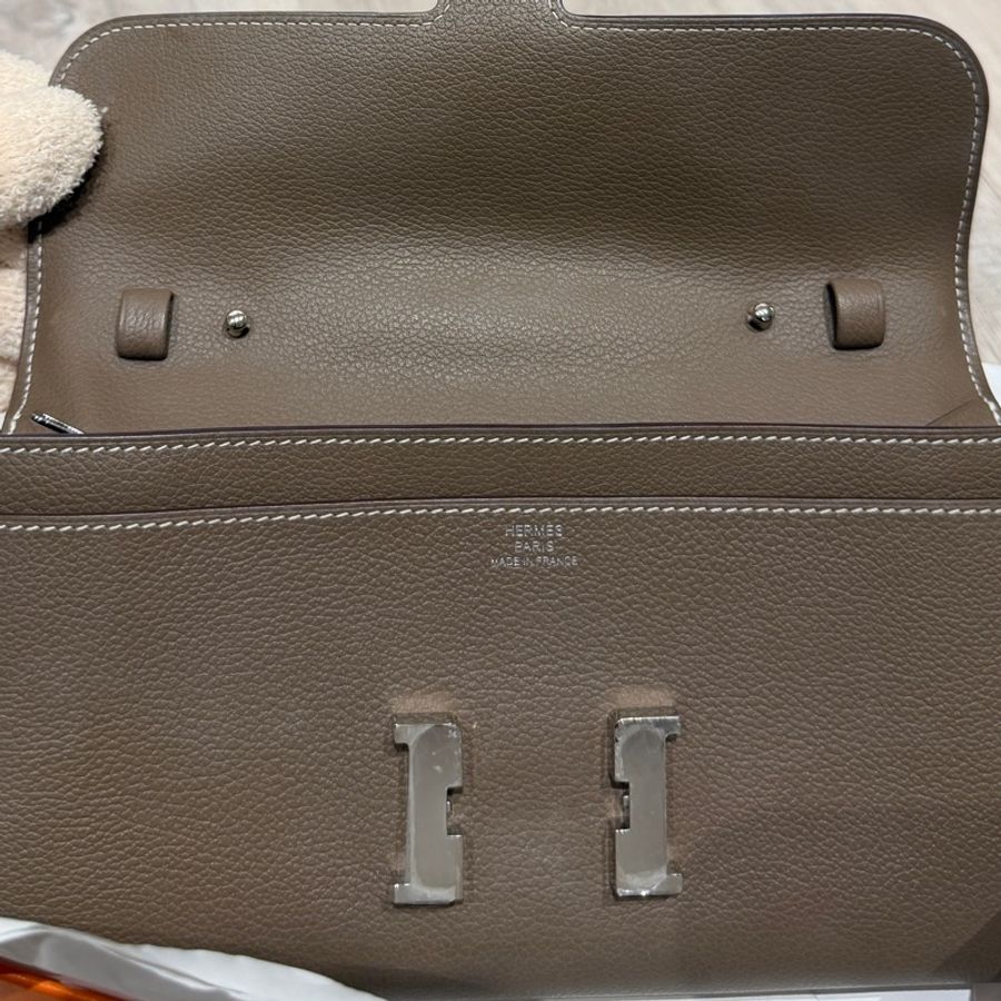 Hermès Constance To Go 康康 大象灰銀 2024/W(Evercolor皮革)-12