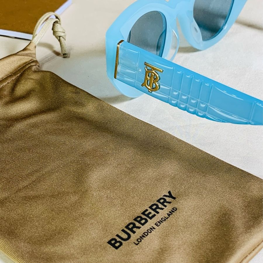 🎁全新盒裝新款 Burberry 巴寶莉超美藍 TB太陽眼鏡 墨鏡-1